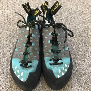 Barely used La Sportiva climbing shoes